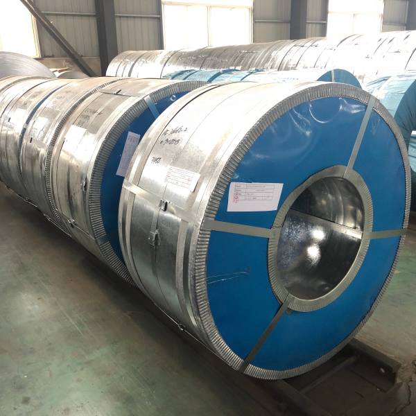 Export standard wooden pallet base packing for narrow GP slit coils